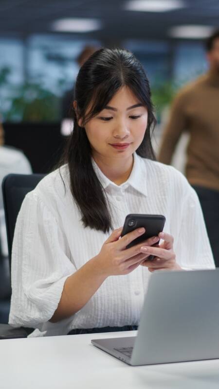 Build a smart and adaptive workplace