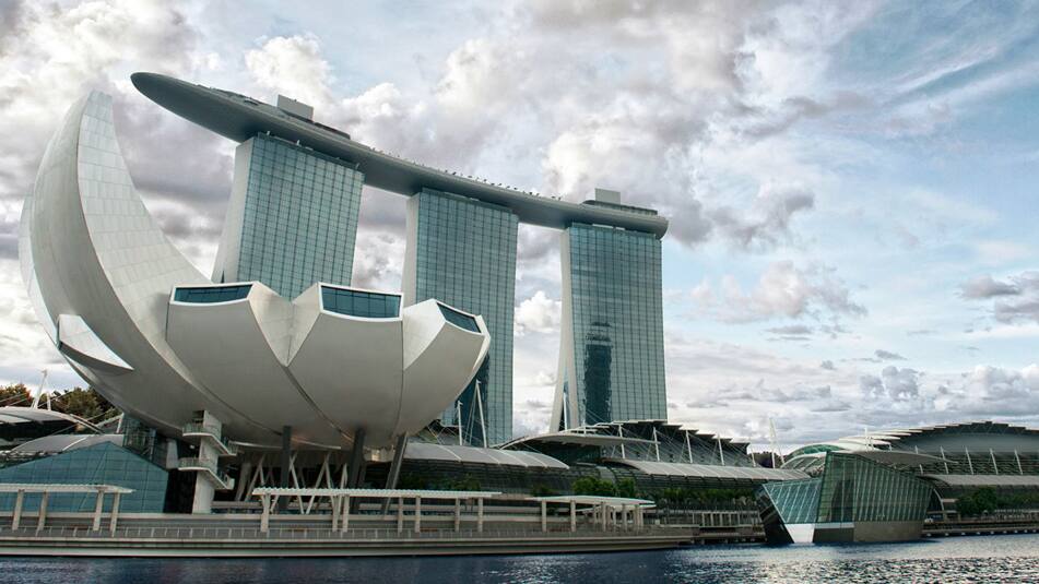 Marina-Bay-Sands_951x535.jpg